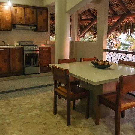 Hotel Villas Punta Blanca Zihuatanejo Kültér fotó